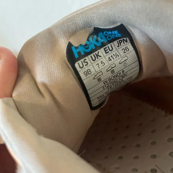 HOKA Women's Bondi 8 Cream Vanilla Size 9 - Picture 7 of 7